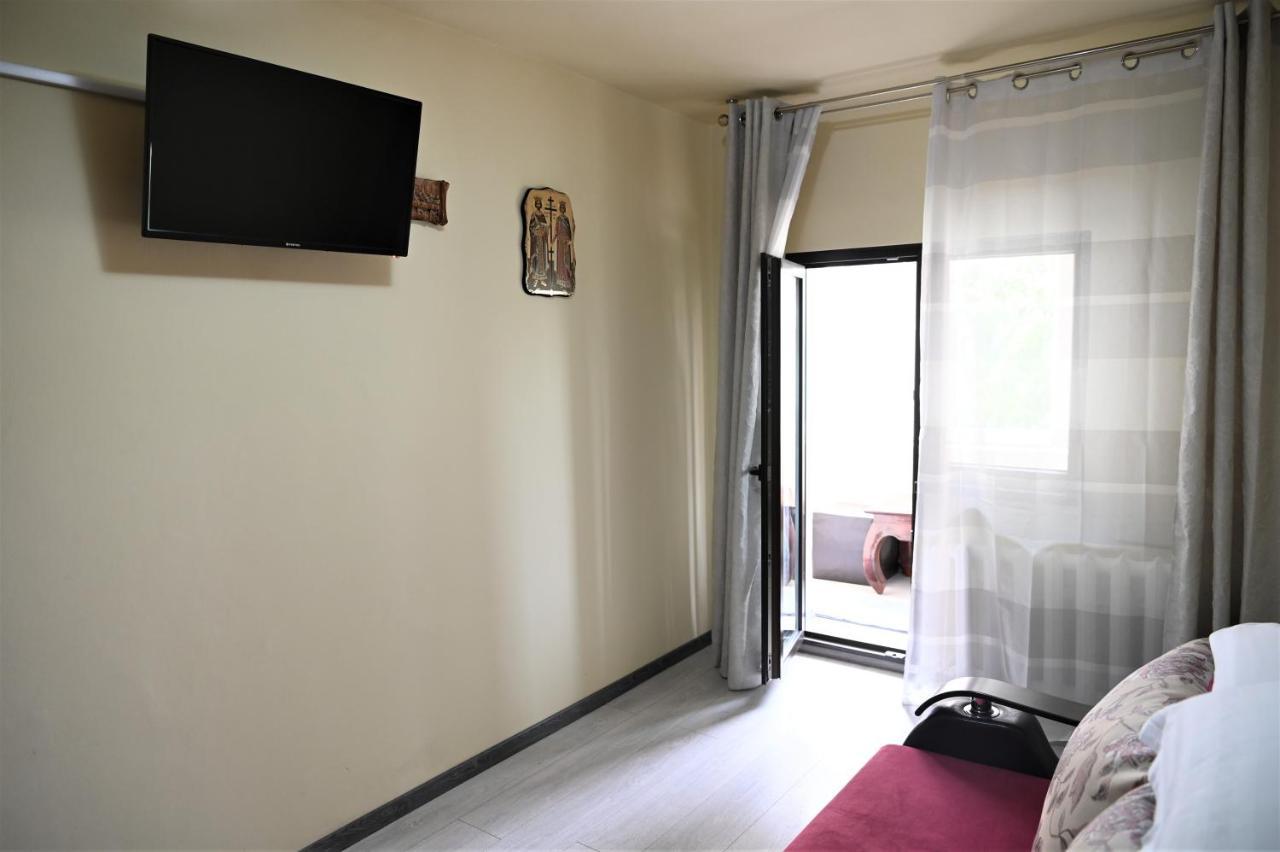 Marin Hotel Apartment Braşov Exterior foto