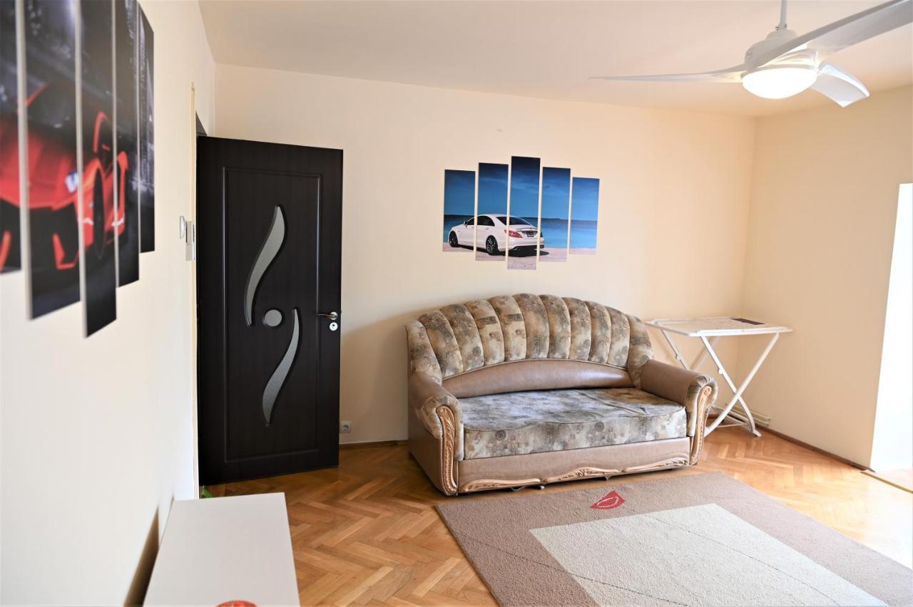 Marin Hotel Apartment Braşov Exterior foto