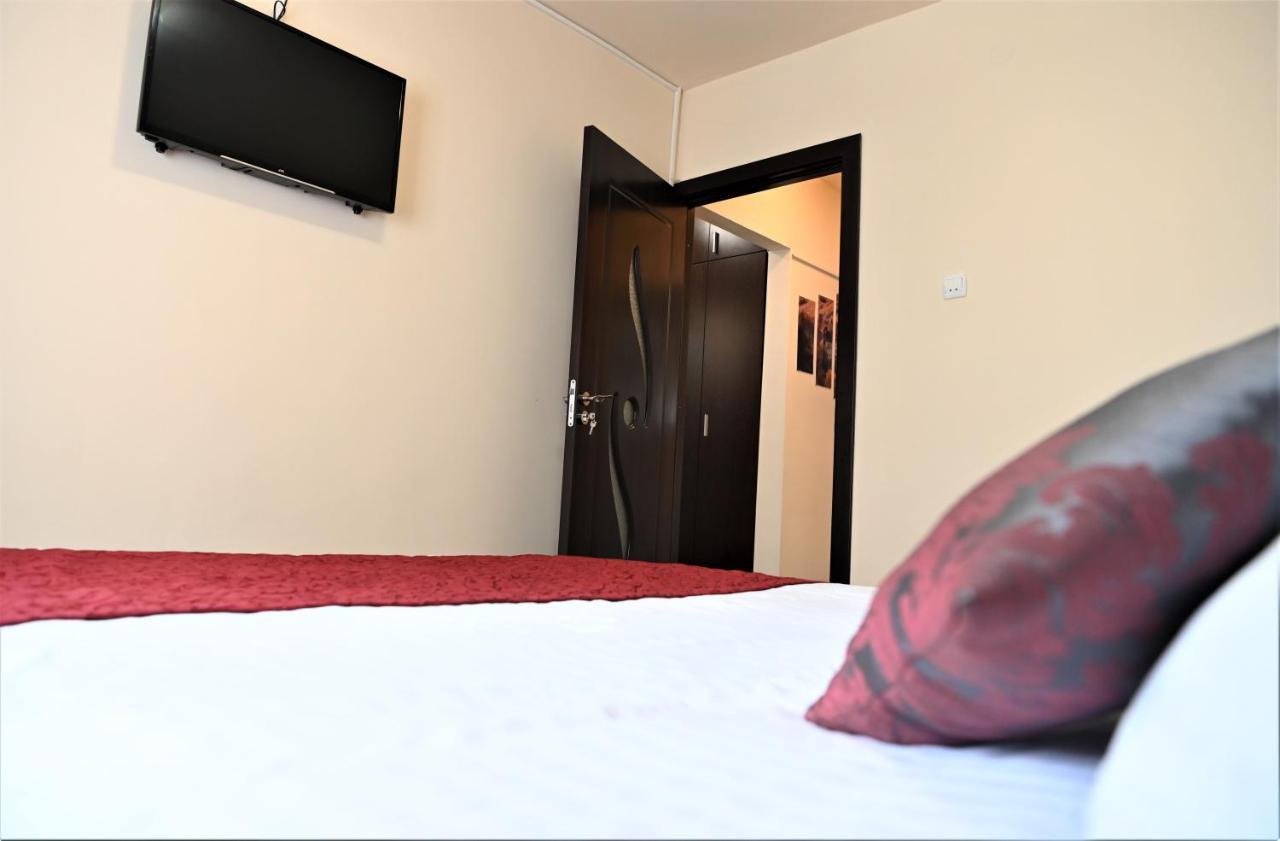Marin Hotel Apartment Braşov Exterior foto